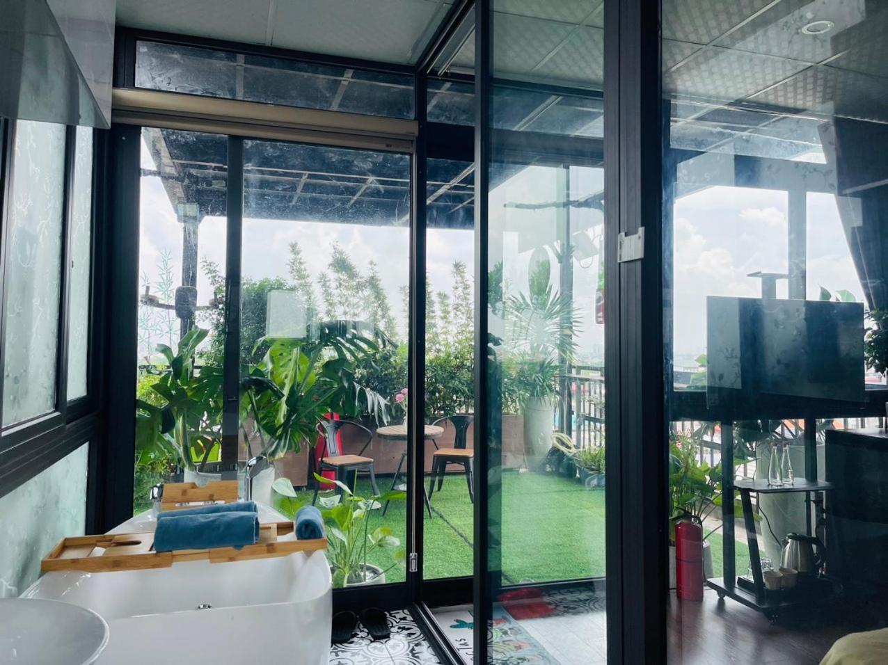 N&d Happy House- - Phong Tieu Chuan Khach San, Bep Nau Va Nha Ve Sinh Trong Khuon Vien * Hanoï